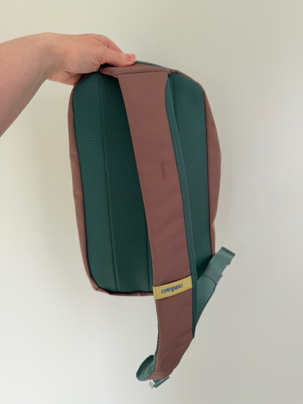 Cotopaxi 8L Todo Brown Daypack Sling Bag - Picture 2 of 4